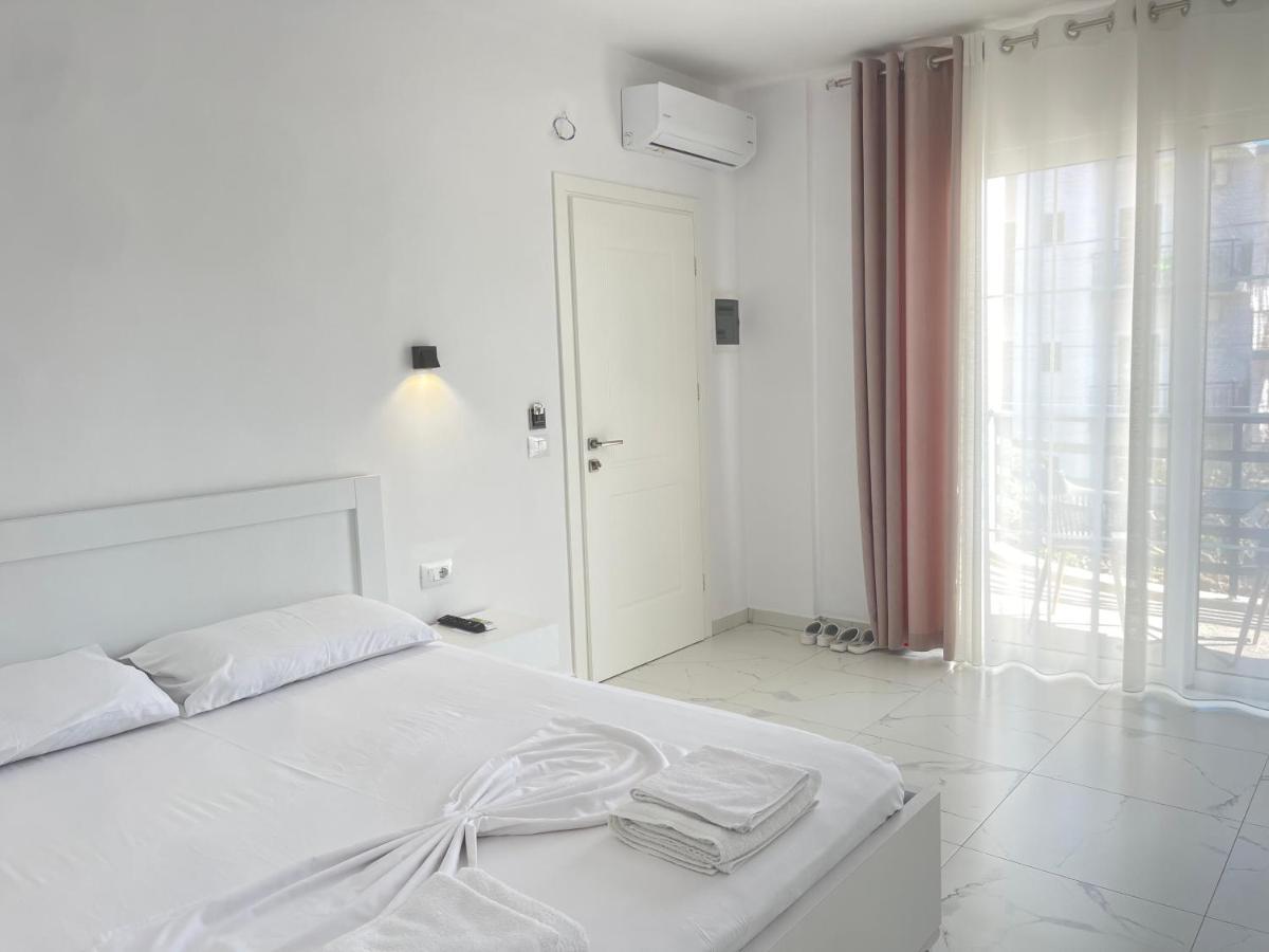 Villa Denis Ksamil Bagian luar foto