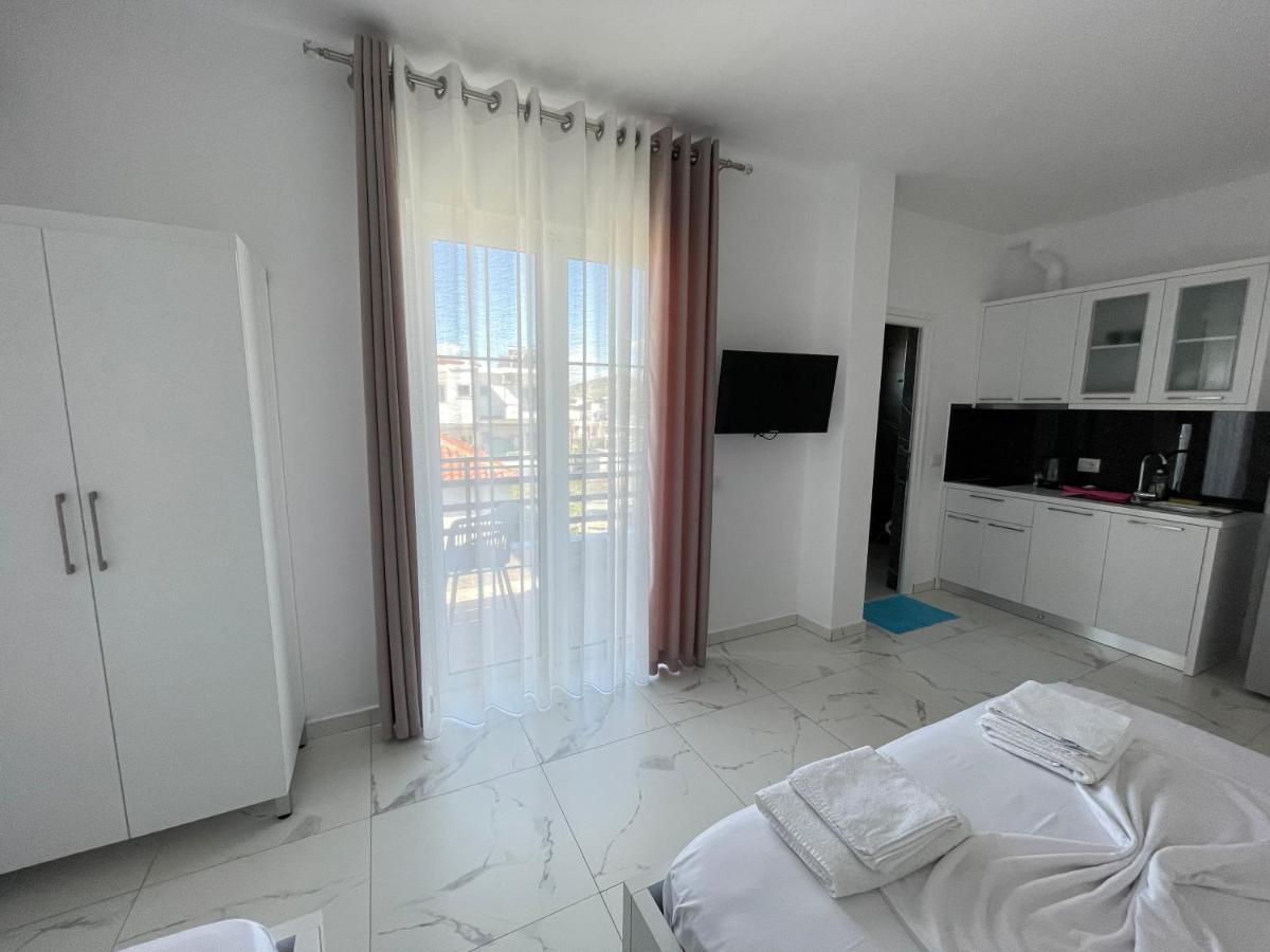 Villa Denis Ksamil Bagian luar foto